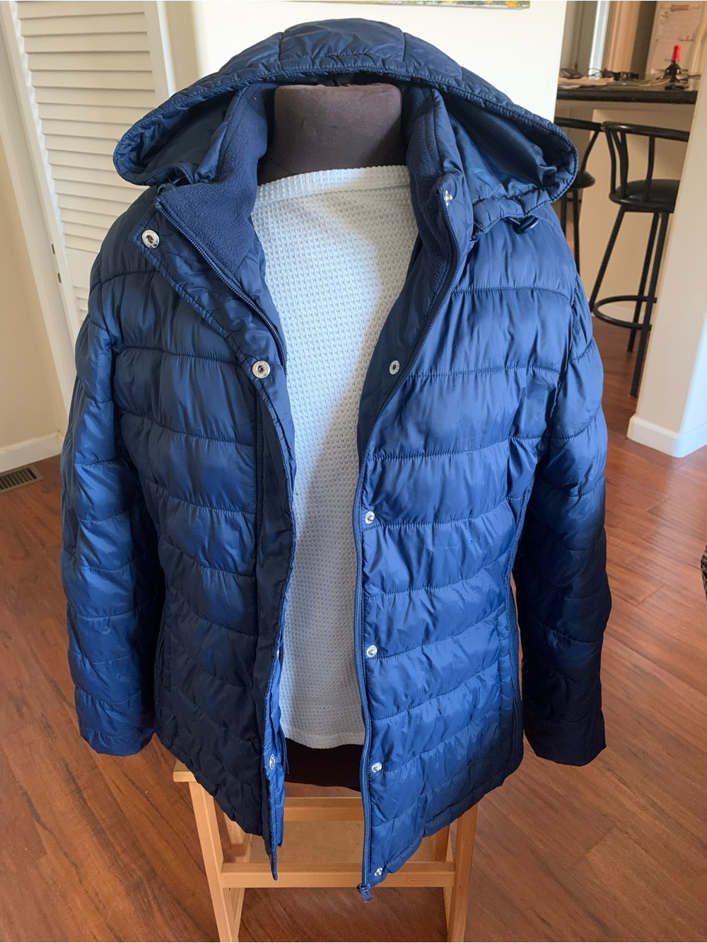 Time and Tru Navy removable Hooded Puffer Coat